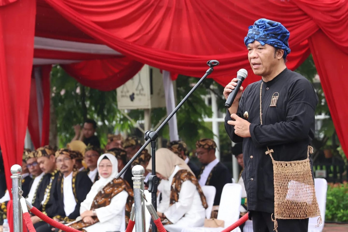 Pj Gubernur Banten Al Muktabar Ajak Semua Pihak Tingkatkan Kualitas Pendidikan.